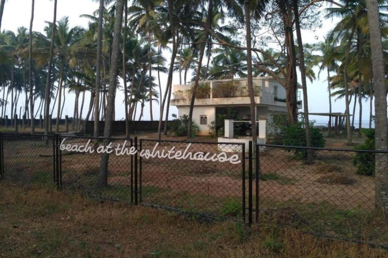 Beach At The White House Udupi Extérieur photo